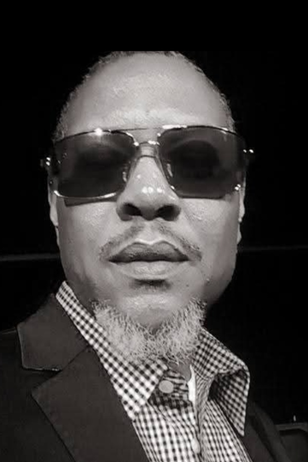 Cruise Brothers Travel Agent Desmond Roland
